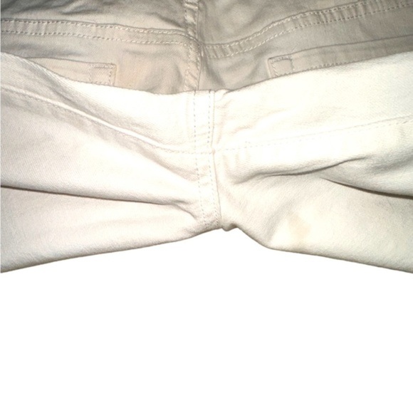 Vintage Mossimo juniors size 15 white denim Bermuda shorts .NWOT.‎ Circa 2014 - Picture 5 of 7